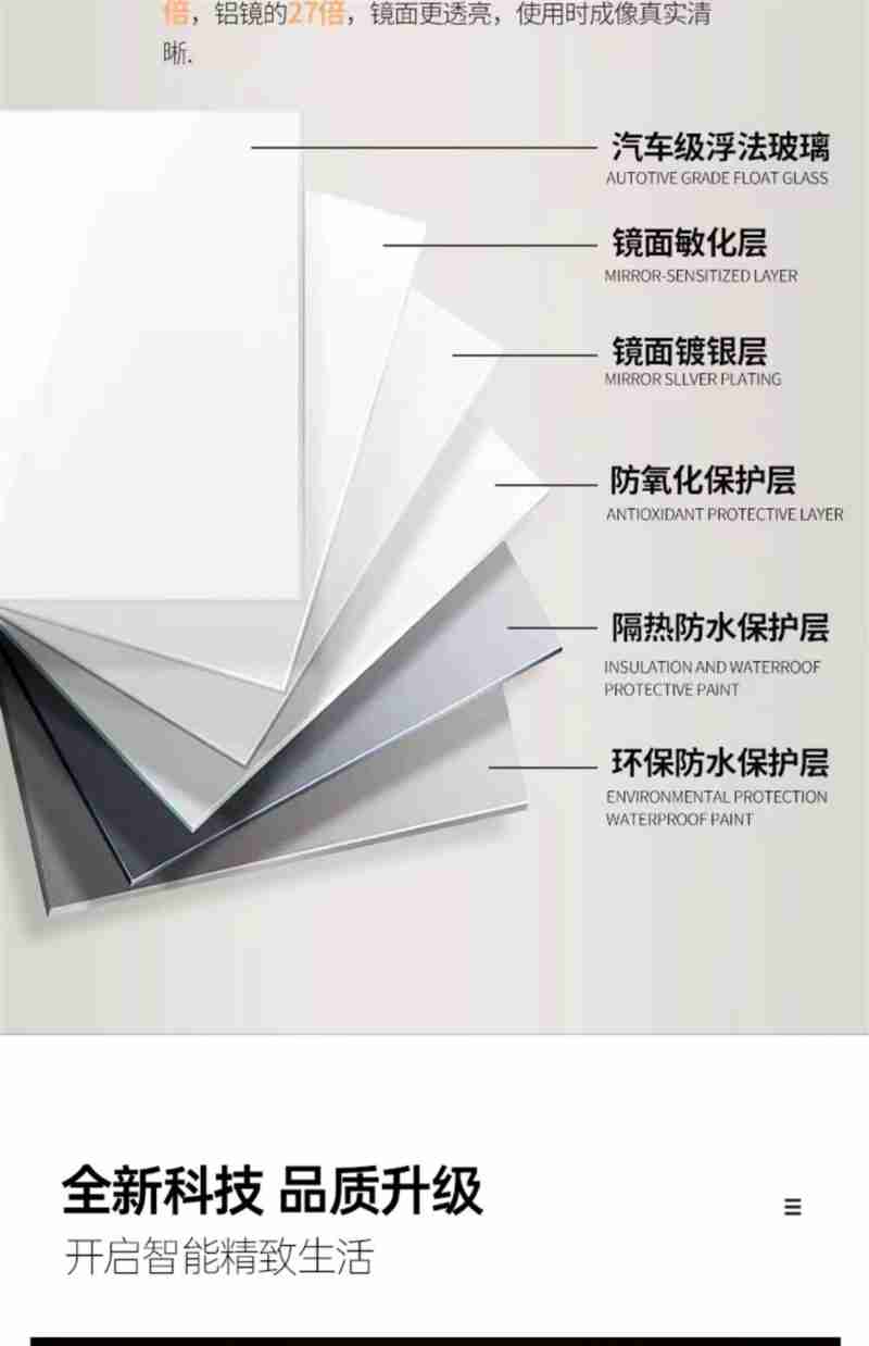 深圳华侨城生态广场的凤凰花吸引市民驻足拍摄。