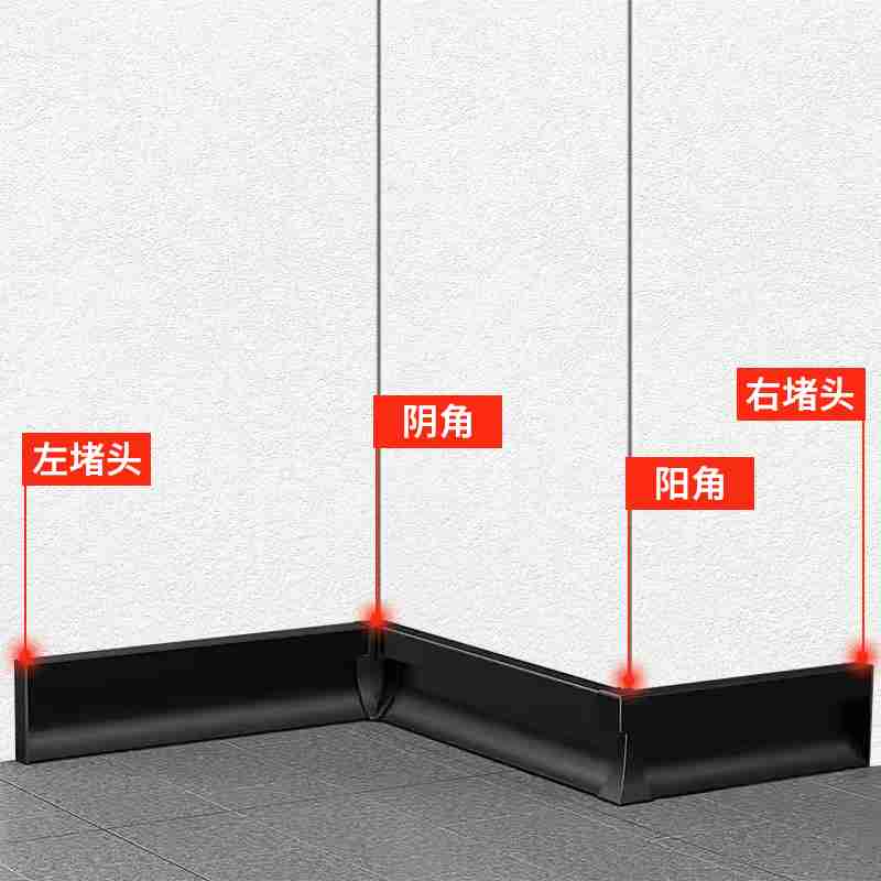 志愿者在丹江口库区进行清漂作业。(通讯员 陆一 杨宗志 摄)